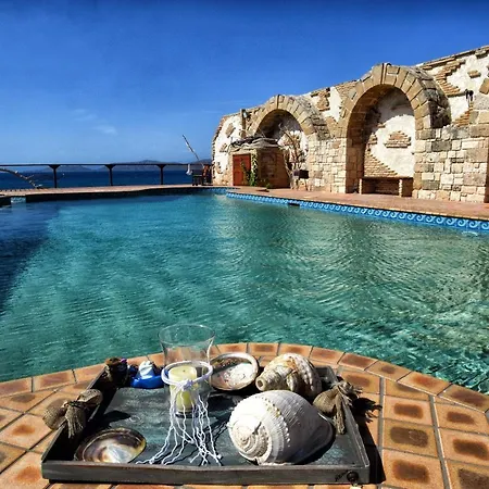 Luxurious By The Sea * Posidhonía