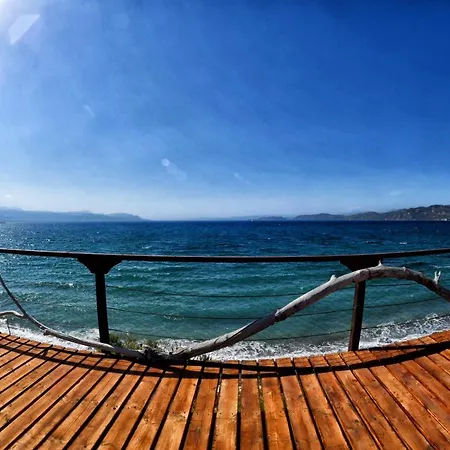 Luxurious By The Sea ヴィラ Posidhonía