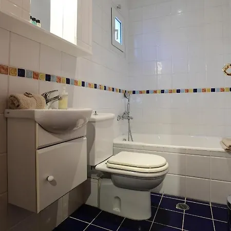 Luxurious By The Sea Vila