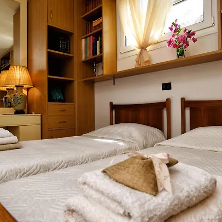 Luxurious By The Sea Vila Posidhonía