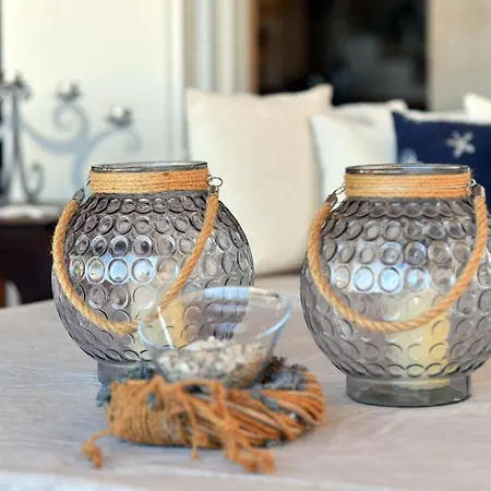 Luxurious By The Sea Vila *