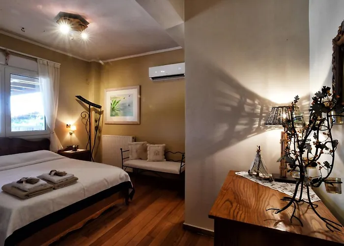 Villa Luxurious By The Sea *